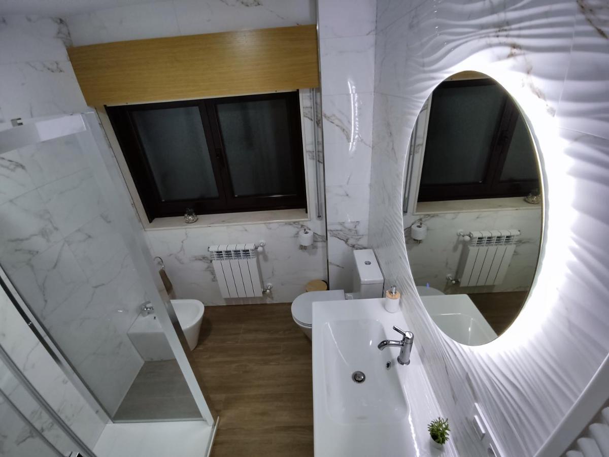 Casa Rigo En Sigueeiro, Cerca De Santiago De Compostela Villa Sigueiro Exteriör bild
